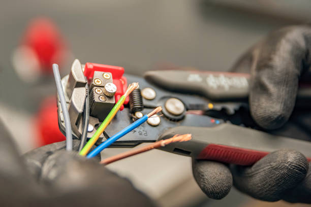 Best Licensed Electrician  in Country Lake Estates, NJ